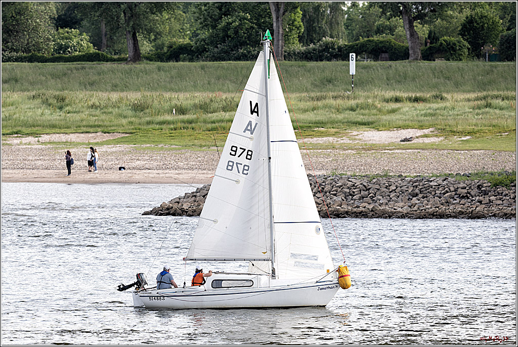 100 Jahre Rheinwoche 2022 - 2. Wettfahrt  Hitdorf - Duesseldorf, 03.06.2022,